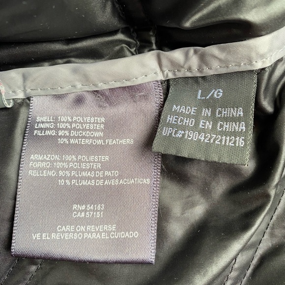 Kenneth Cole Women's Black Puffer Jacket Size L Fillig: 90% Duckdown - Picture 3 of 8